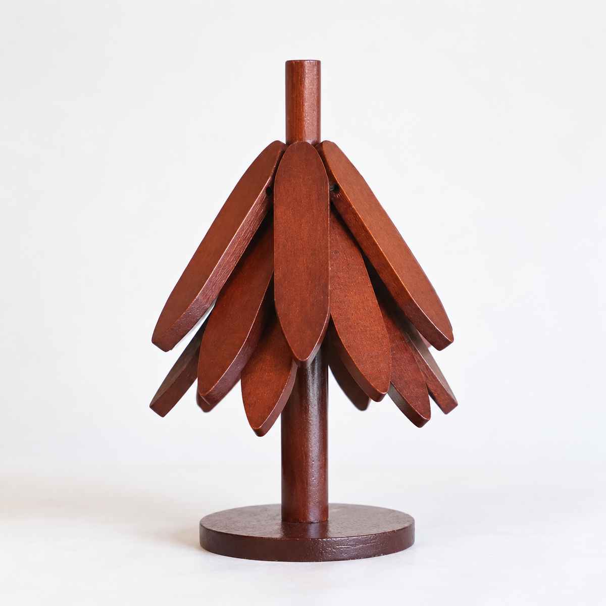 Willow Leaf Tree Trivet Set with Stand